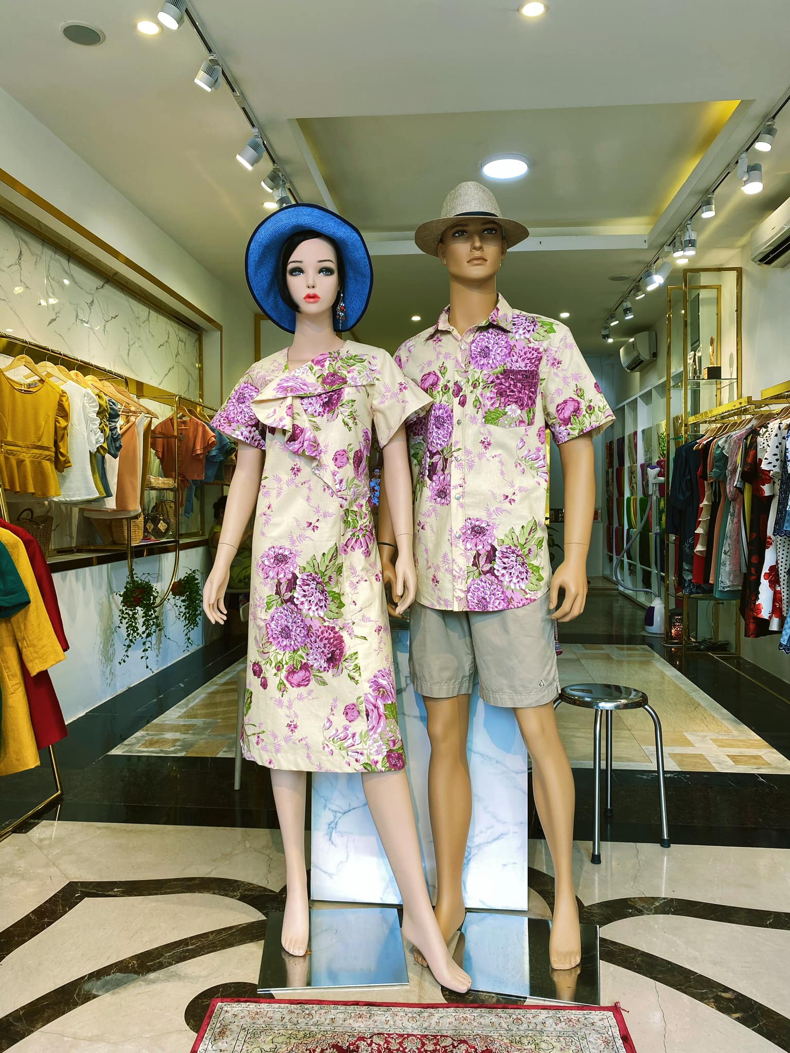 ĐỒ ĐÔI TÌNH YÊU - PEONY & IRIS