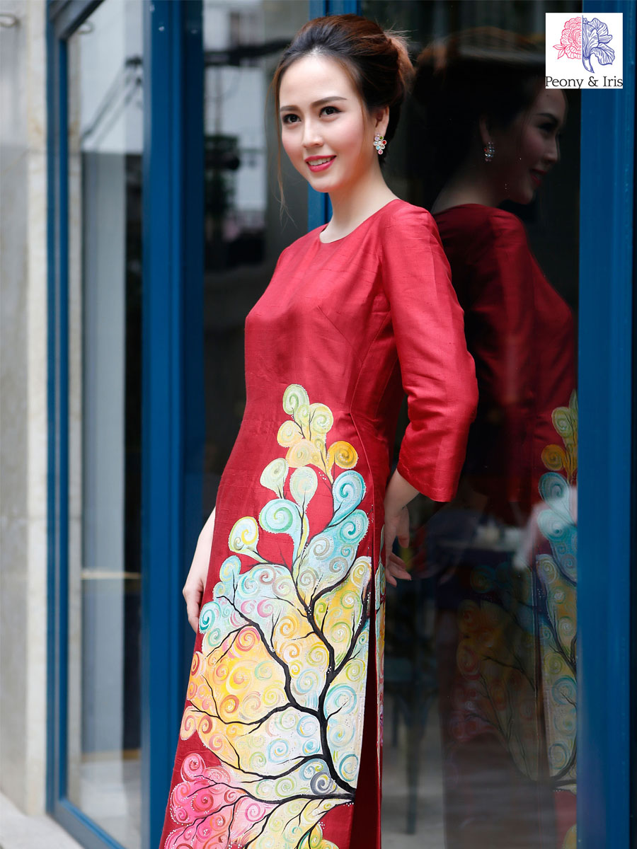 Tinh tế trong thiết kế của Peony & Iris Boutique